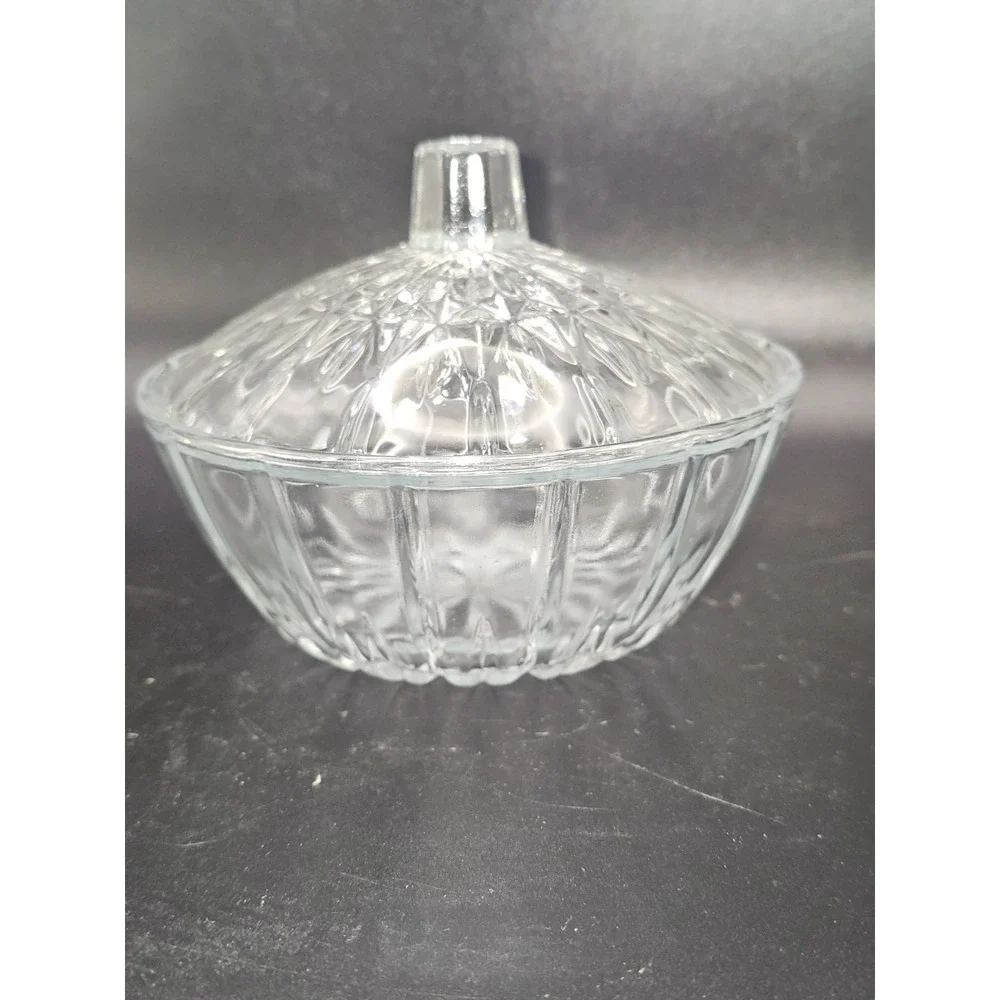 KIG Indonesia Crystal Glass Candy Dish Lid Bowl EUC Cocktail Party‎